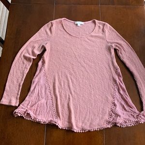 Anthropologie iconic Eri + Ali brand stylish women’s top